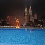 Col 27A Klcc View Infinity Pool View