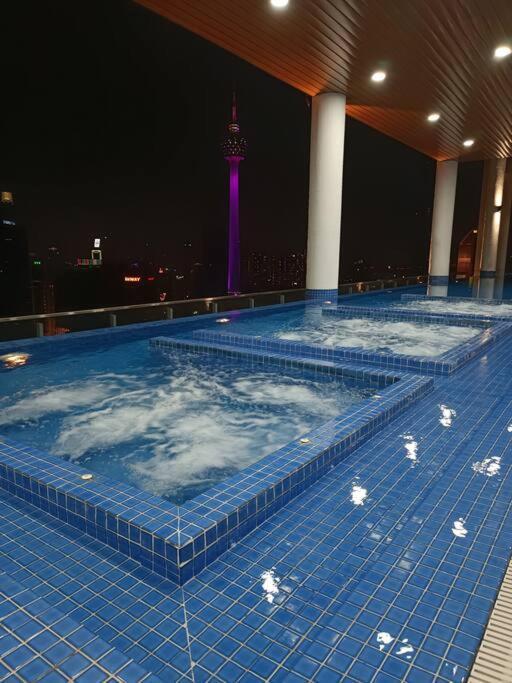 Col 27a Klcc View Infinity Pool View Pangsapuri