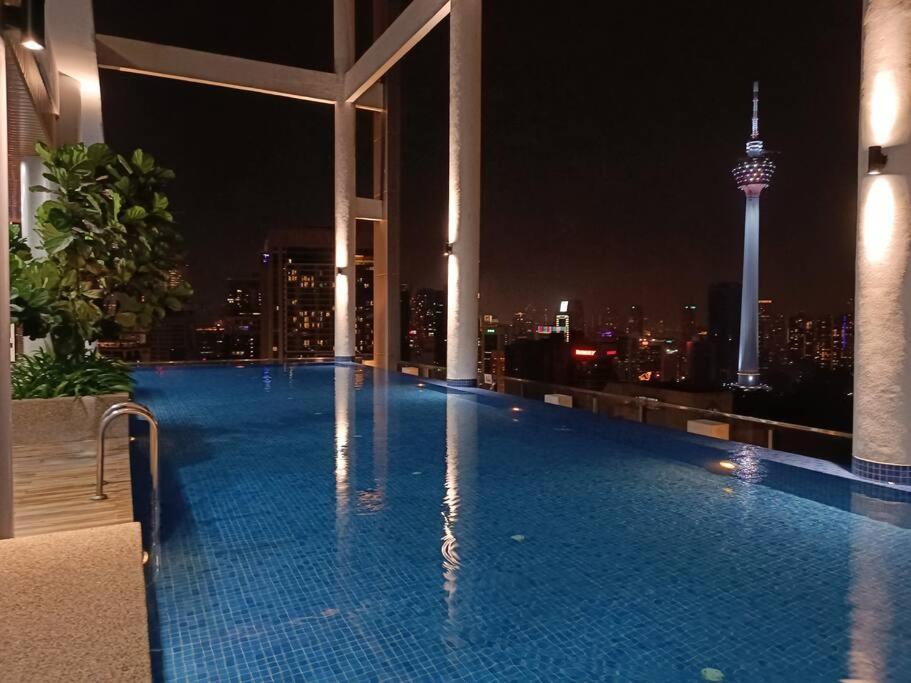 Col 27a Klcc View Infinity Pool View *